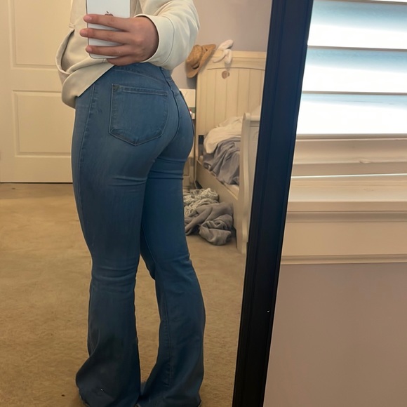 Boot leg light wash shorts ! - Picture 2 of 4